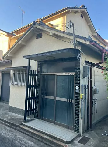 Used single-family home, 19 minutes on foot from Kimiidera Station, JR Kisei Main Line