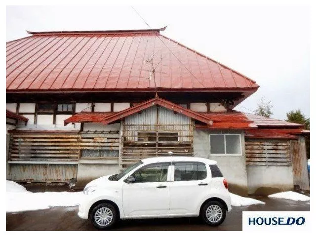 Recommended for restaurants like old folk house cafes and soba shops! Comes with a warehouse! Suitable for agriculture with the building...