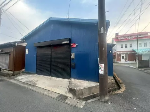 Ama City Kobashikata Gōnaka (Kida Station) Single-story building One room
