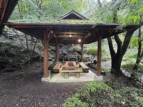 Used single-family home in Niihama City, Tanekawa-yama, single-family home