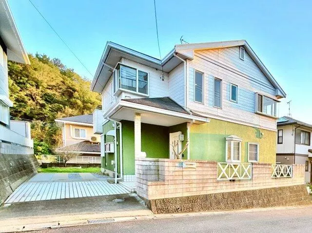 Hitachi City Ishinasaka-cho 1-chome (Oomika Station) Two-story building 4LDK
