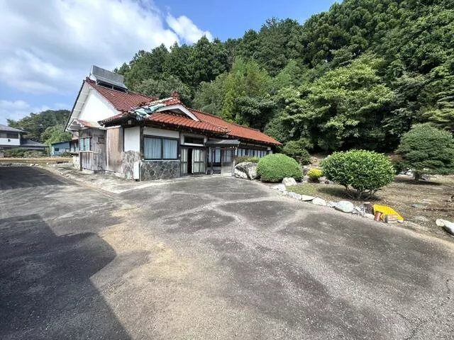 Takanezawa Town, Shioya District, Oaza Kuwakubo (Niinada Station) Single-story building 7K