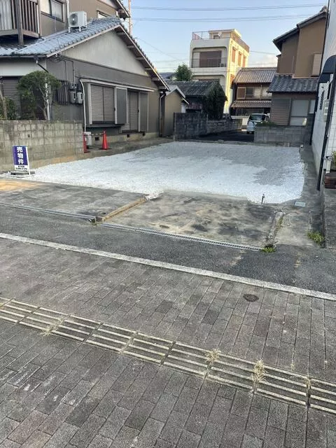 Matsushima-cho, Komatsushima-shi (Minami-Komatsushima Sta.) 2F 4DK

2,000,000 yen