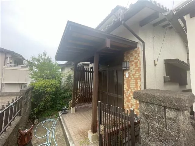 Ishigaki Nishi 5-chome, Beppu City (Beppu University Station) 2-story building 6DK