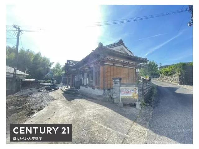 Used detached house 4DK, flat land, 31 minutes walk from Nishitokorozawa Station
