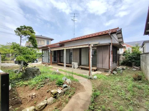 7 minutes walk to elementary school♪ Land area over 65 tsubo♪ A used single-story house with a Japanese aesthetic renovation♪