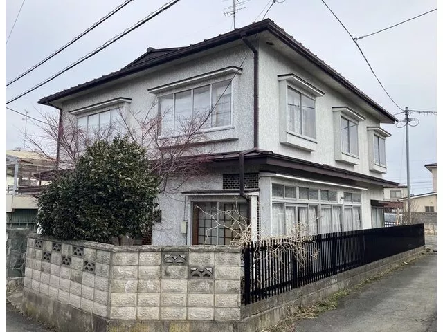 Within walking distance to the city center. Recommended for employee dormitories with plenty of rooms!