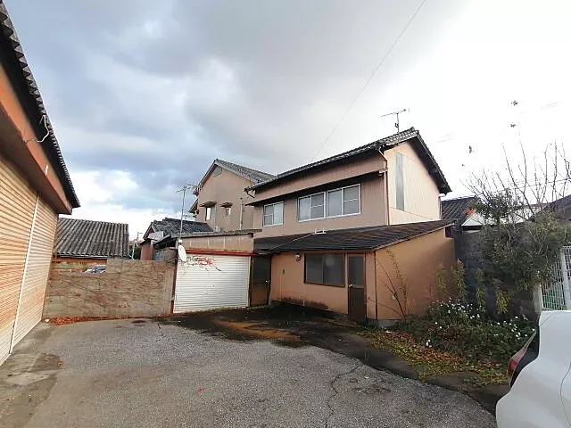 Used single-family home Tagawa City Kamihonmachi Used house