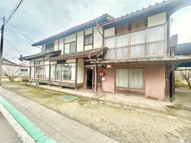 Toyooka City, Hidaka Town Kuriyama (Ebara Station) 2-story 10DK
