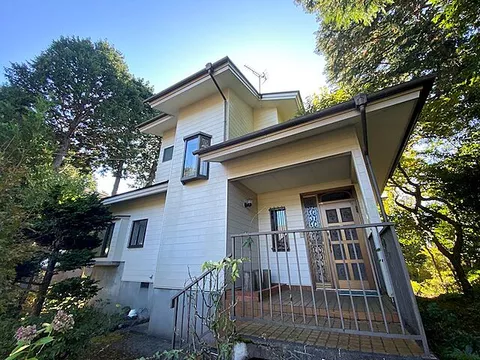 Used single-family home in Minami Hakone Daiyaland