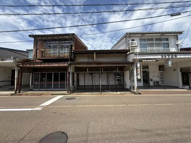 Joetsu City Inada 3-chome (Joetsu Myoko Station) 2-story 5K