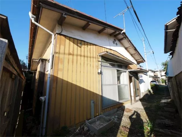 2 Kujicho, Hitachi-city (Oomika Sta.) Single story building, 3DK

1,000,000 yen