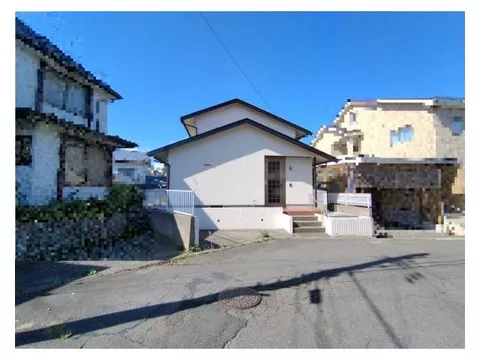 [Misawa Home Construction] 5LDK, Sawasato Fujiko Used House, ◎ Good sunlight in the south garden ◎