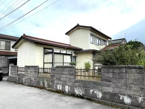 Toyama City, Mizuhashi Nakamura (Mizuhashi Station), 2-story, 6DK