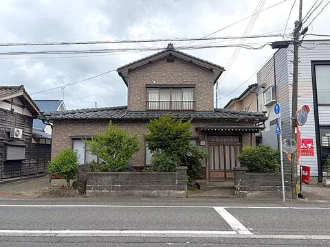 Used single-family home in Gosen City, Ishizone