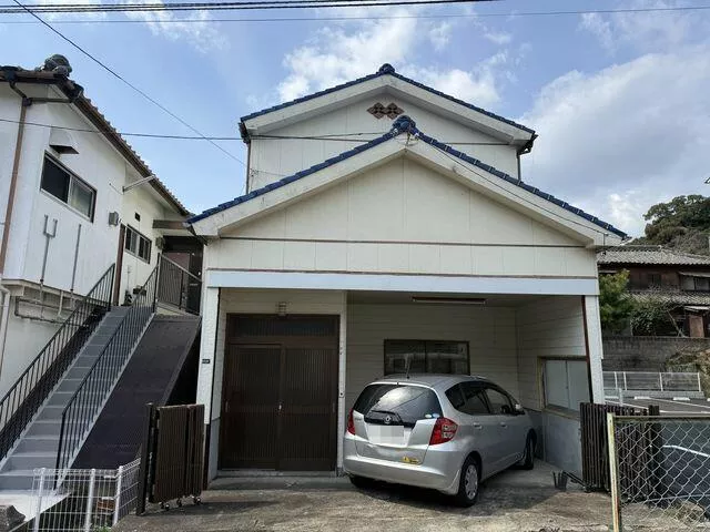 Sasebo City, Takanashi Town (Sasebo Chuo Station) 2-story building 4DK
