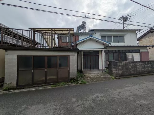 Himeji City Ayabe Ward Shimo-Ayabe (Sanyo Aboshi Station) 2-story 5DK