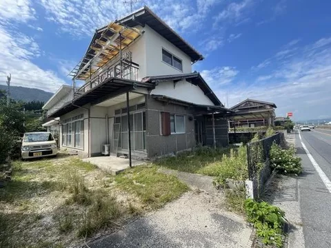Iwakuni City, Aoki-cho 1-chome (Fujio Station), 2-story, 5DK
