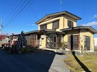 Yonezawa City, Narushima Town 2-chome (Nishi-Yonezawa Station) 2-story 5K