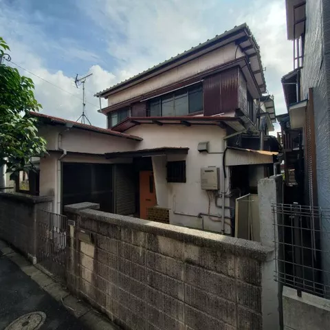 Kitakyushu City, Kokurakita Ward, Shimo-Tomino 5-chome (Kokura Station) 2-story 4DK