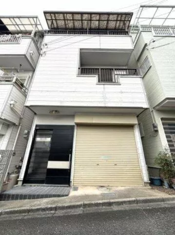 Koizumi-cho, Yamato Koriyama City (Yamato Koizumi Station) 3-story building 3DK
