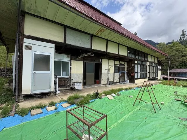 Nagano City Nakajo Oyama Sato (Amori Station) single-story building 7DK
