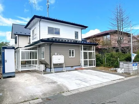 [Open House] Parking lot expansion, roof painting, exterior wall painting, landscaping pruning, garden tree cutting