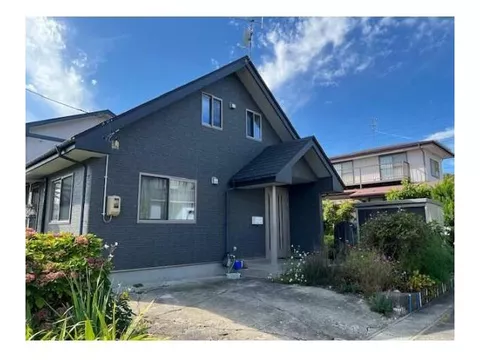 2LDK Quiet residential area / 3 minutes on foot to the bus stop! (Bus stop: Fujimi Danchi)