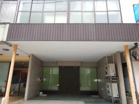 Iyo City Nada Town (Gunaka Station) 2-story building 6DK