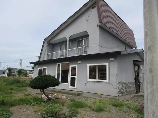 Nayoro City, Nishi 11-jo Minami 10-chome (Nayoro Station), 2 stories, 6LDK