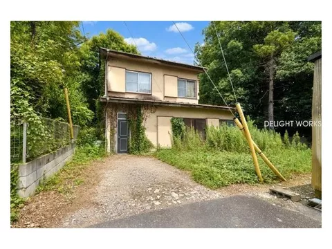 "Direct sale from the seller! Work, hobbies, family. A spacious land area of over 57 tsubo that encompasses everything."