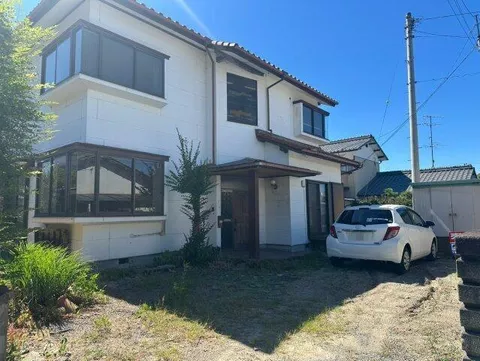 Niihama City, Nakanishi Town (Niihama Station) 2-story 5SLDK