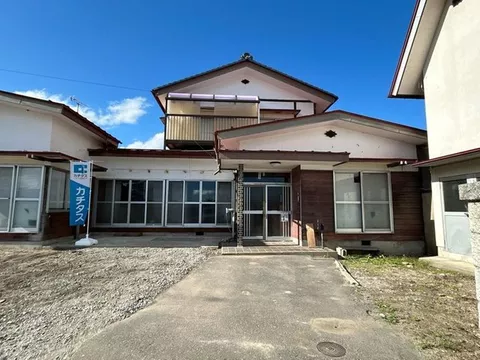 Nagano City, Amori - Good view from the second floor of the used house, garden on the south side