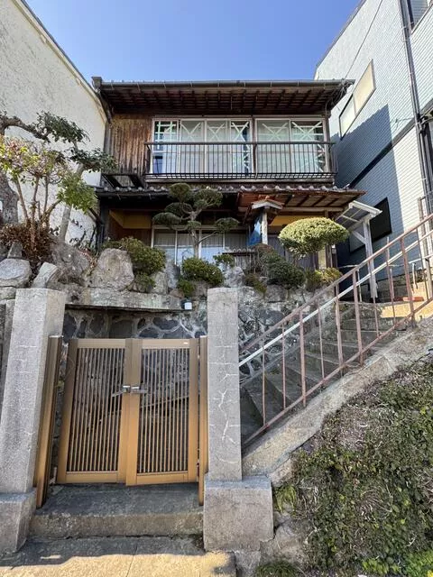 Nagasaki City, Kaminishiyama-cho (Suwa Shrine Station) 2-story 5DK