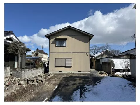 【Viewing event held】Current sale until March 31 / Move-in possible within the year / Two-family living considered / New seismic standards