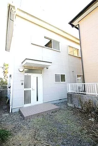 Used single-family home in Horikome-cho, Sano City