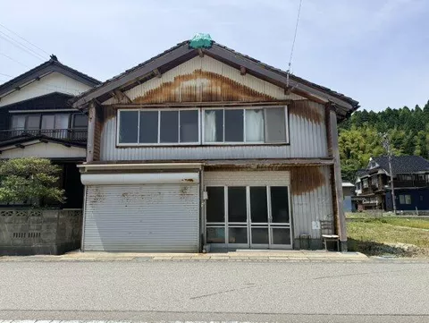 Noto Town, Hōsu District, Ma-waki (Anamizu Station) 2-story 5LDK