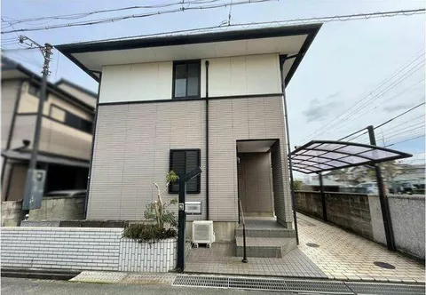 Enogihara, Wakayama City (Nakamatsue Station) 2-story 4LDK