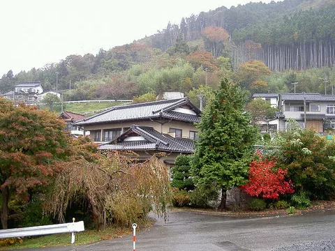Used single-family home Takakura Magurotate used residence - Image 2