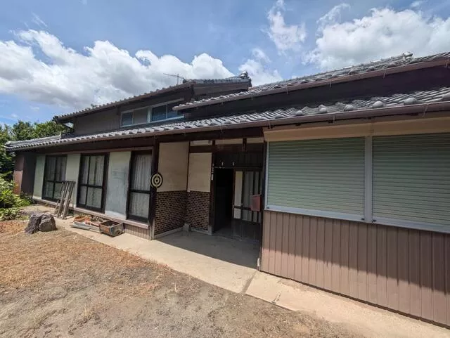 Toyokawa City Kanazawa Town Murashita (Nagoyama Station) Single-story building 6DK
