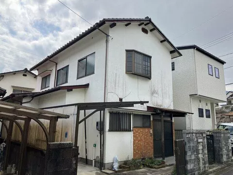 2-story building 5DK in Iwakuni Town, Saeki Ward, Hiroshima City