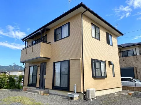 Within walking distance to Tomida Station, a 4LDK located in a quiet residential area ☆ Exterior renovation completed!
