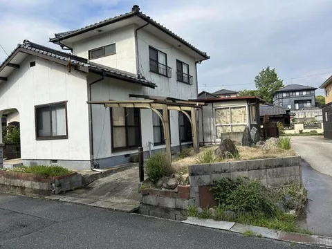 Ube City, Oaza Higashisue (Minami-Onoda Station) 2-story 4DK