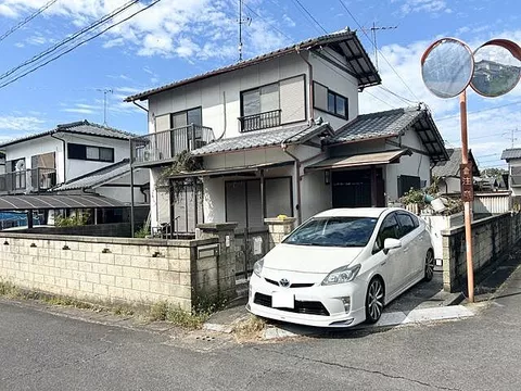 Used single-family home Marugame City Iiyama Town Higashisakamoto Detached House