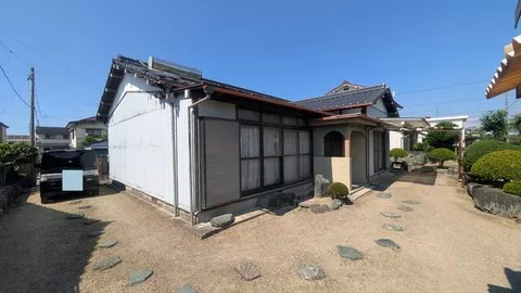 Niihama City, Kitauchi Town 1-chome (Niihama Station) Single-story 5DK