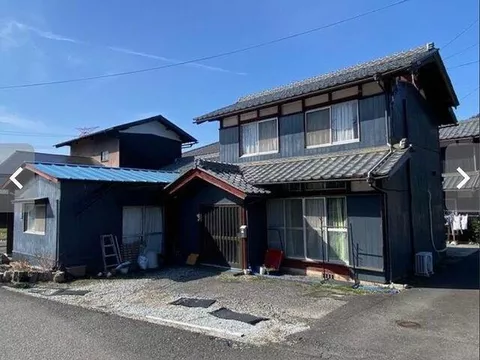 Nagahama City, Nishi-Asai Town, Yo (Omi-Shiotsu Station) 2-story building 5DK