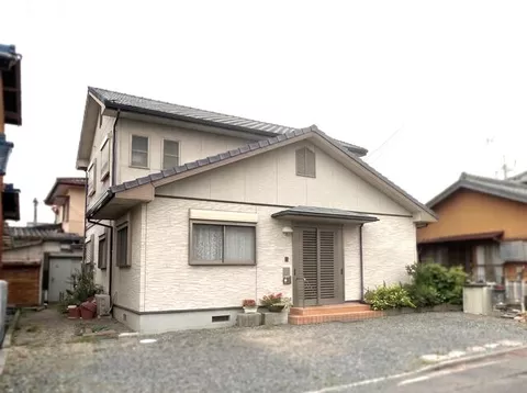 Suzuka City, Chota Asahi 4-chome (Chota-no-Ura Station) 2-story building 5SLDK