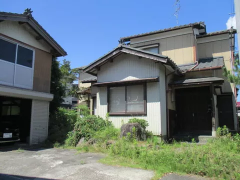 Niigata City Nishikambara Ward, Maki (Maki Station) 2-story 8DK