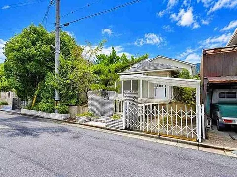 Used single-family home JR Wakayama Line Gojo Station 3.2km