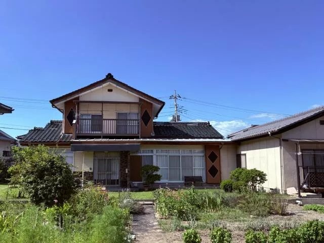 Nirazaki City, Kamiyama Town Takeda (Nirazaki Station) 2-story building 8DK